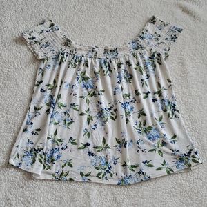 American Eagle Floral Top